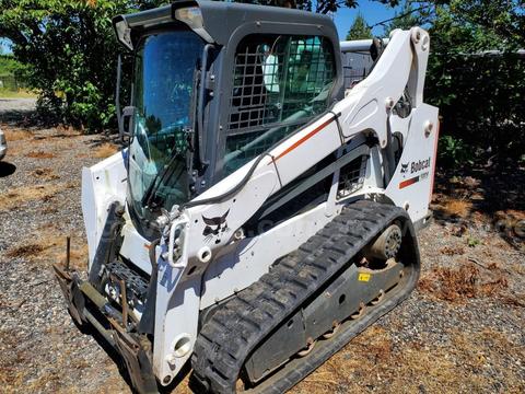 2013 Bobcat Compact Skid Steer