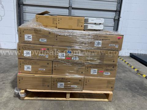 Lot of 43 Epson PowerLite 108, 118 and more surplus Projectors