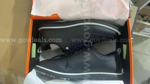 SHIPPING AVAILABLE 88 Links Brogue Synthetic Leather Golf Shoes | Breathable & Non-Spiked | Black/White(6-05)