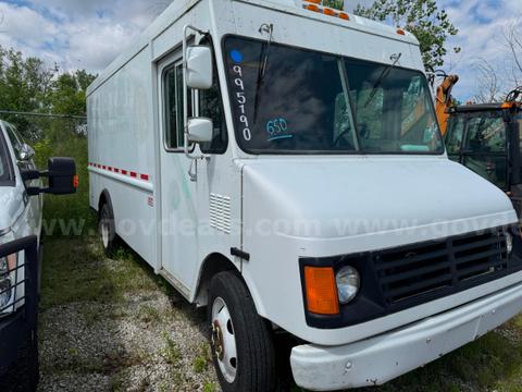 1999 Workhorse P30 LOT650 - 995190 -NR