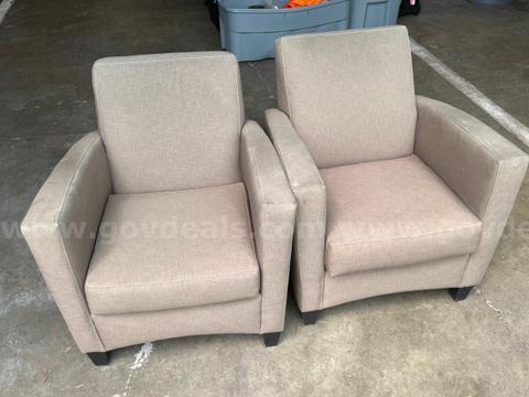 Eight used Hon chairs