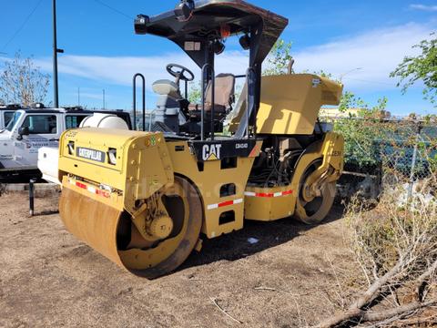 2009 Caterpillar CB-434D Smooth Drum Roller