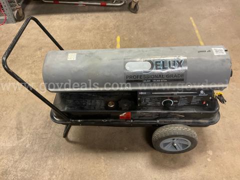Dyna-Glo Delux 140K-180K BTU Dual Heat Kerosene Forced Air Heater Model RLB180D-HBM, Untested