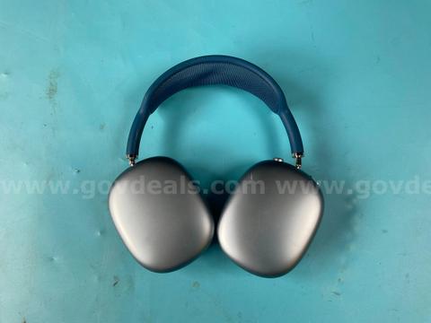 Apple AirPods Max 1 (Lightning) Model A2096, Powers On