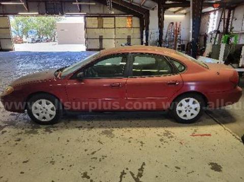 2002 Ford Taurus