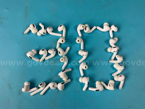 30 - Misc. Apple AirPods, Untested