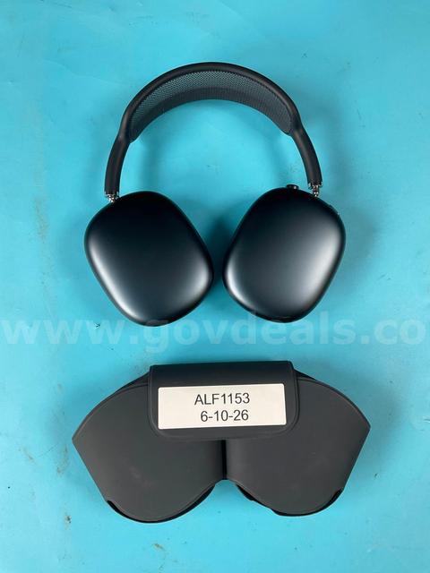 Apple AirPods Max (2nd Gen) Model A3184 with Carrying Case, Powers On