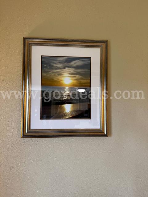 Lot of 146 pictures/artwork