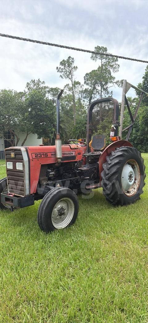 Massey Ferguson 231S  Tractor