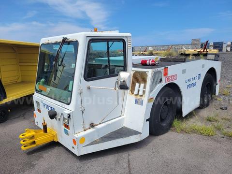 2000 FMC model B600 Diesel Aircraft Pushback Tractor