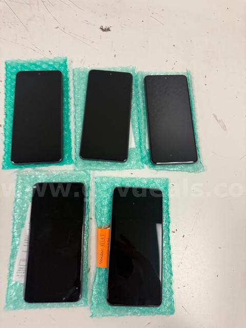 Lot of 5 Samsung 128GB S21 FEs - Need Repair