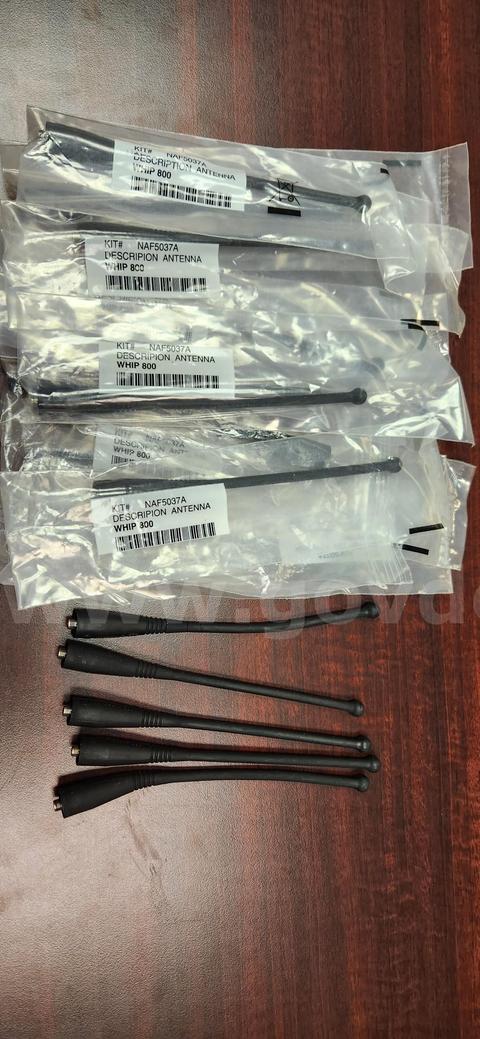 15 Motorola WHIP 800 antennas