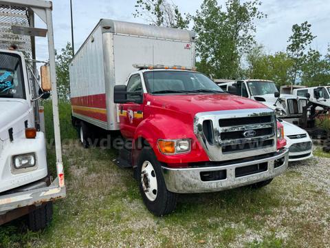 2012 Ford f-750 Boxtruck  LOT820 - 127069 - R