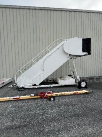 Morse Passenger Stairs - Towable