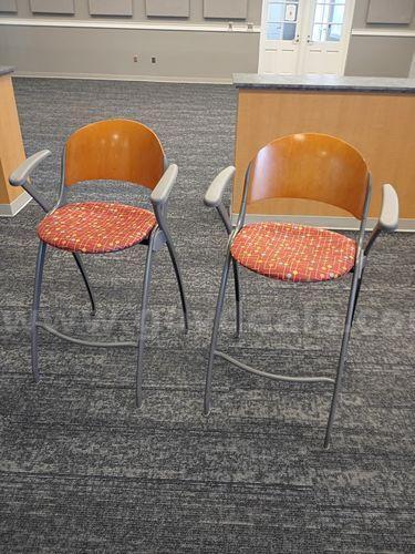 Chairs (220042 NM)