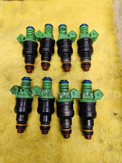2002 Ford SVT Lightning BOSS 5.4 Fuel Rail Injector & Throttle Body Package OEM