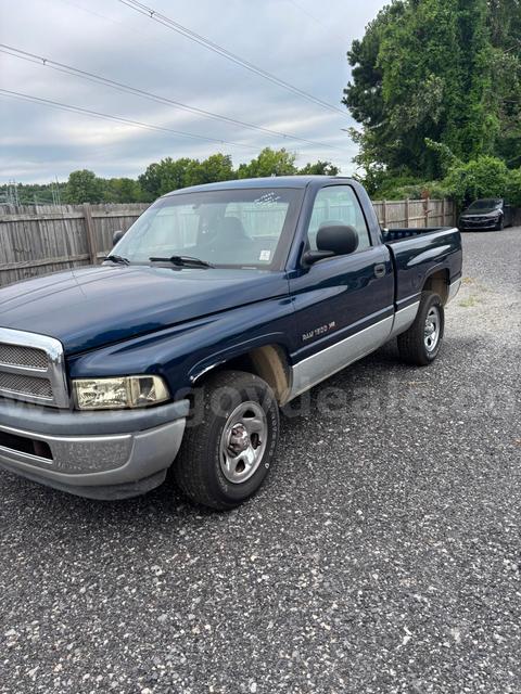 2001 Dodge Ram 1500 Reg. Cab Short Bed 2WD