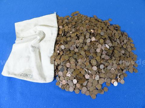 Lot of 5,000 Copper Lincoln Memorial Cents pre-1982