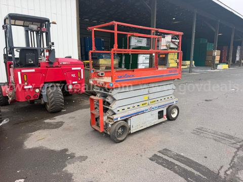 2005 Skyjack SJ3226 Electric Scissor Lift