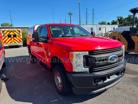 2017 Ford F-250 SD LOT9 - 175031 - R