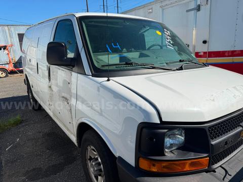 2017 Chevrolet Express LOT 14 - 175492 - R