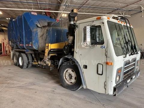 2015 Mack LEU613