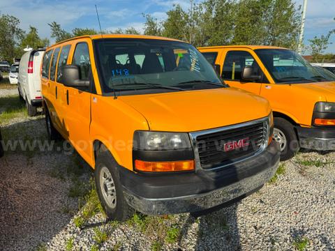 2010 GMC Savana 2500 Lot 148 - 107002 R