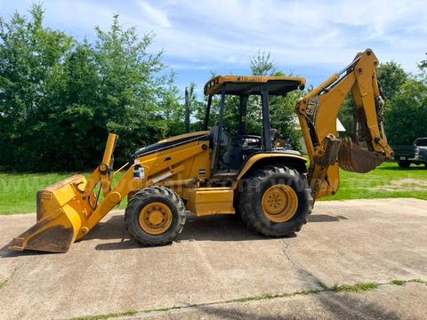 2005 Caterpillar 420D Backhoe * See Video *