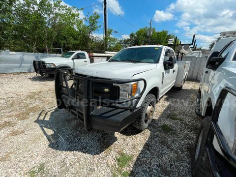 2017 Ford F-350 SD XL SuperCab Long Bed DRW 2WD