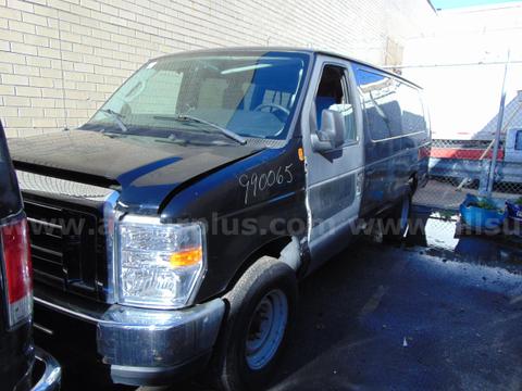 2014 Ford E350 Passenger Van