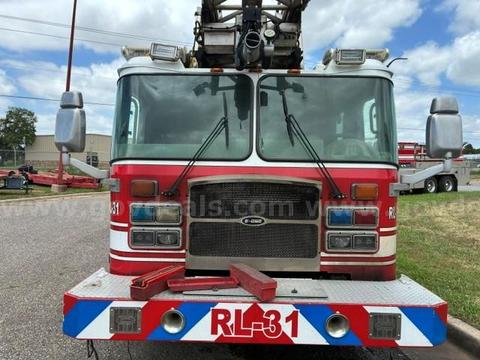 2012 E-One Cyclone II Fire Truck