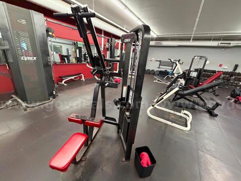 Cybex Selectorized Lat Pulldown Machine
