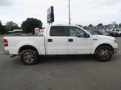 2005 Ford F-150 Lariat SuperCrew 2WD