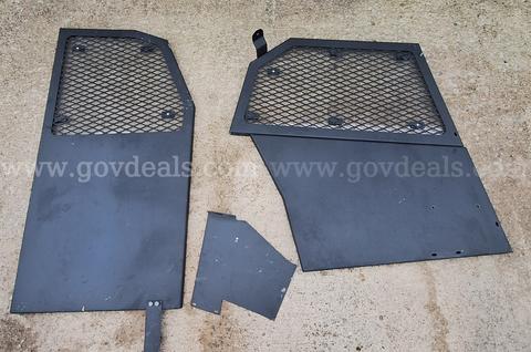 Single man back seat partition for 2019 Ram 1500