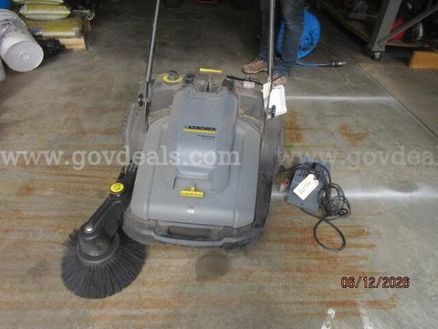 Karcher Electric Sweeper