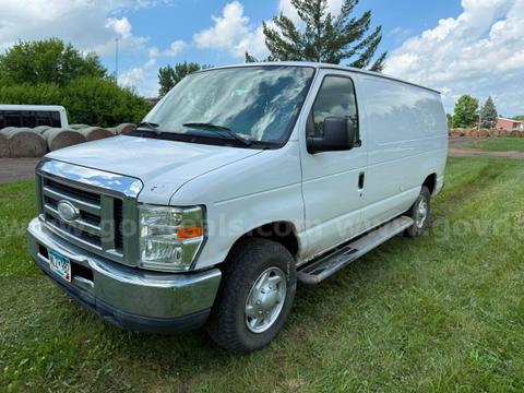 2014 Ford Econoline E-250 Cargo Van