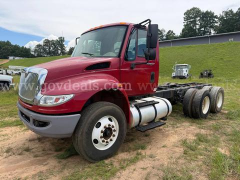 2014 International DuraStar 4400
