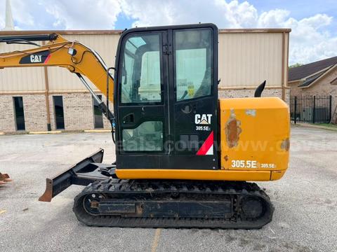 2017 Caterpillar 305-5E Mini Excavator * SEE VIDEO*