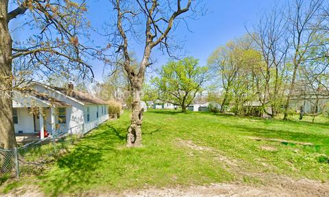 Residential City-lot in Anderson, IN, 41.6 Miles North-East of Indianapolis,