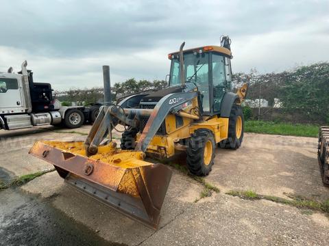 2011 John Deere 410J