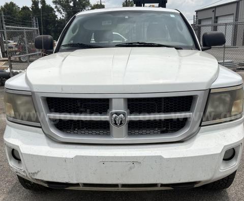 2010 Dodge Dakota Extended Cab Pickup Truck
