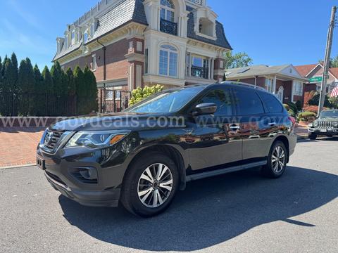 2017 Nissan Pathfinder SV 4WD
