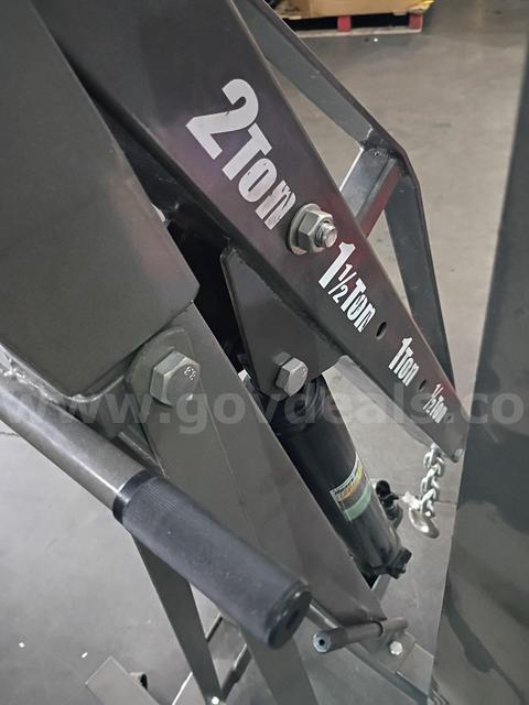 2-ton Hydraulic Engine Hoist