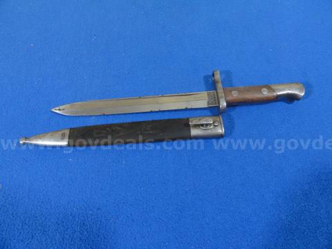 Vintage Military Bayonet / Fighting Knife w/ Scabbard - Marked Blade