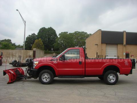 2014 Ford F-250 SD XL 4WD PLOW TRUCK