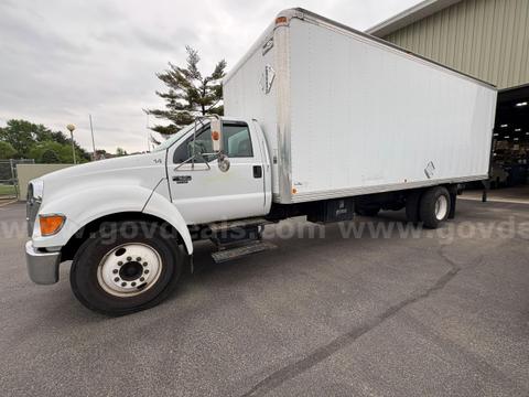 2004 Ford F-650