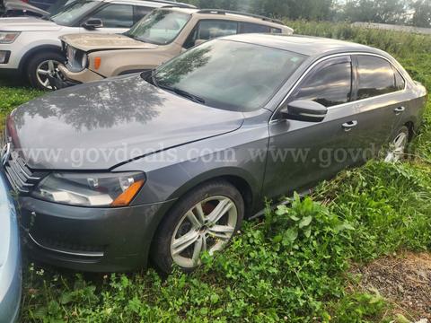 2014 Volkswagen Passat 2.0L TDI SE AT No Reserve