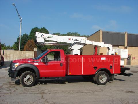 2012 Ford F-550 6.8L V10 Bucket Truck