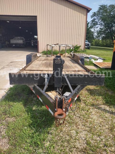 2010 DCT Dressem Custom Trailer T20-14