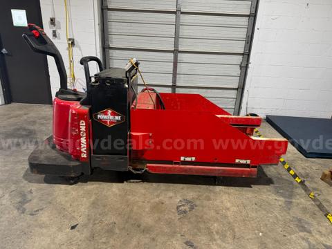 Raymond Electric Ride-On Material Handling Truck with Custom Platform & GNB Industrial Battery
